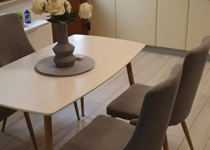 Romantic Rohreggerova * Pula